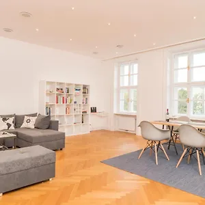 https://parkview-alsergrund-by-welcome2-apartment.vienna-besthotels.com